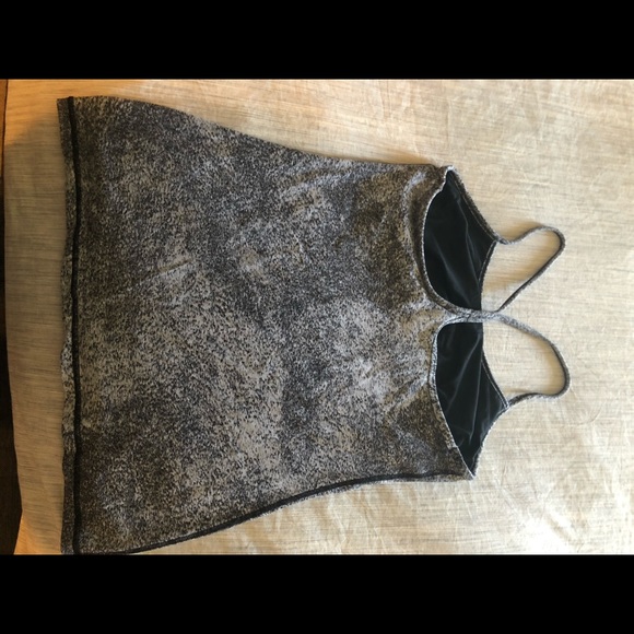 Lululemon tank top - Picture 3 of 3